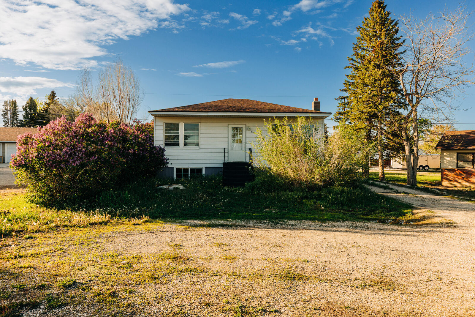 Property Photo: 814 Fort Street WY 82834