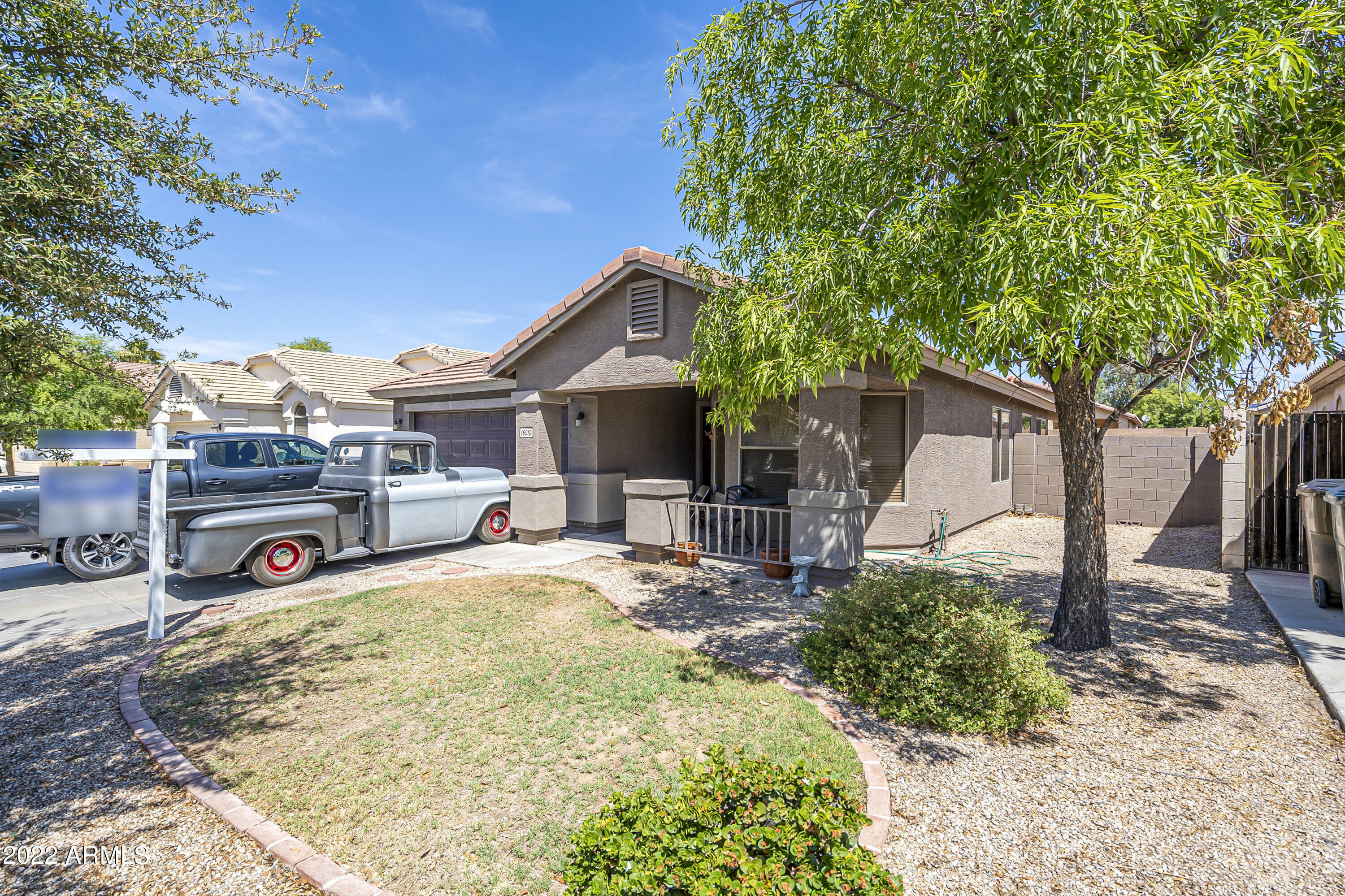 Property Photo: 16010 W Latham Street AZ 85338