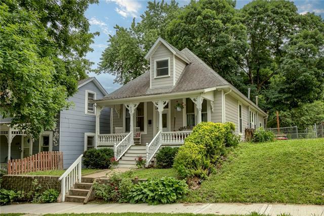 Property Photo:  613 Congress Street  KS 66048 