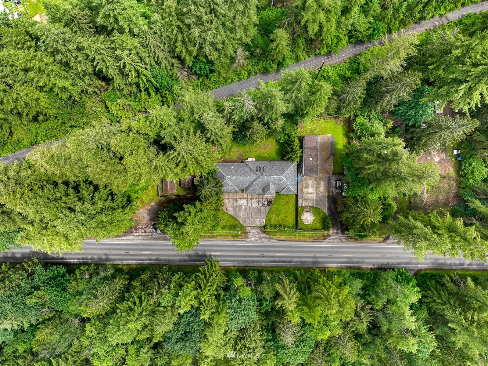 Property Photo: 7916 Kendall Road WA 98266