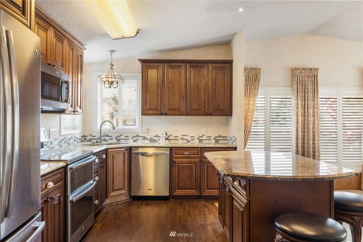 Property Photo:  32820 20th Avenue S 62  WA 98003 