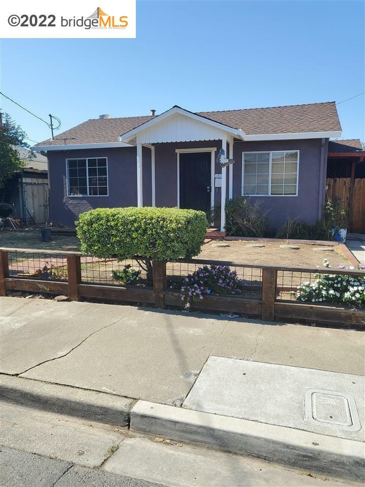 Property Photo: 35 E 16th St CA 94509