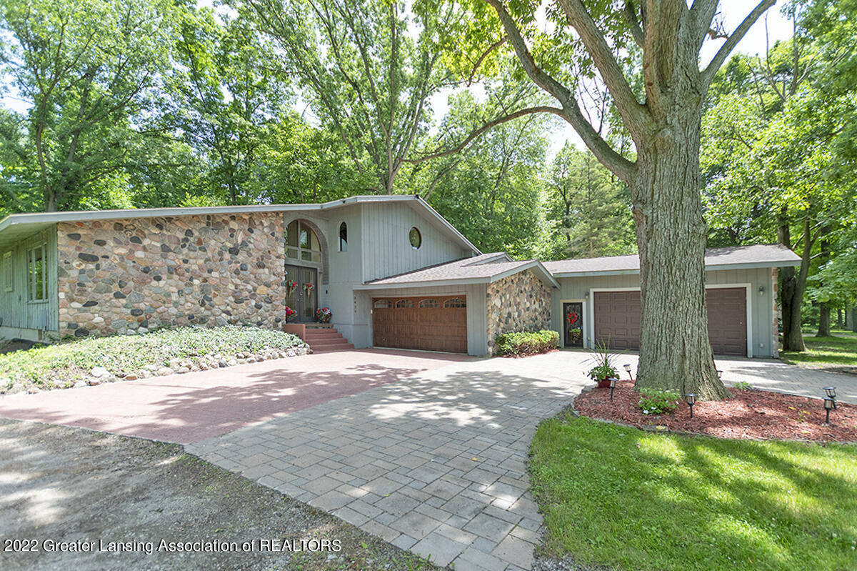 Property Photo:  3420 Zimmer Road  MI 48895 