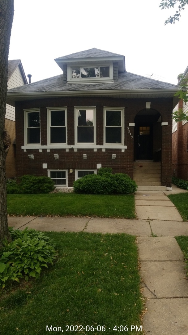Property Photo: 3217 Scoville Avenue IL 60402