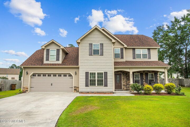 203 Thistle Court  Maple Hill NC 28454 photo