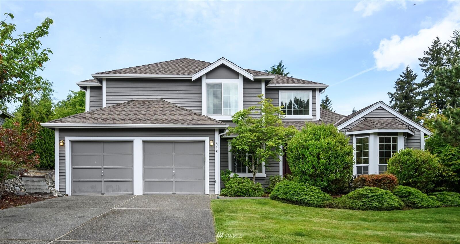 Property Photo:  818 SW 345th Street  WA 98023 