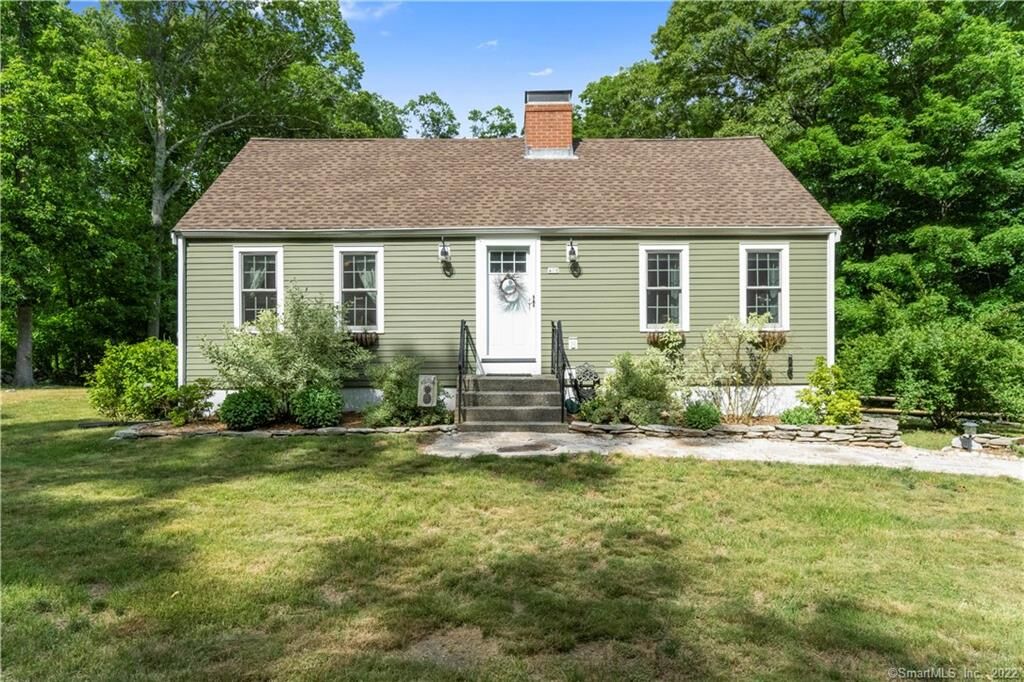 Property Photo: 410 Pumpkin Hill Road CT 06339