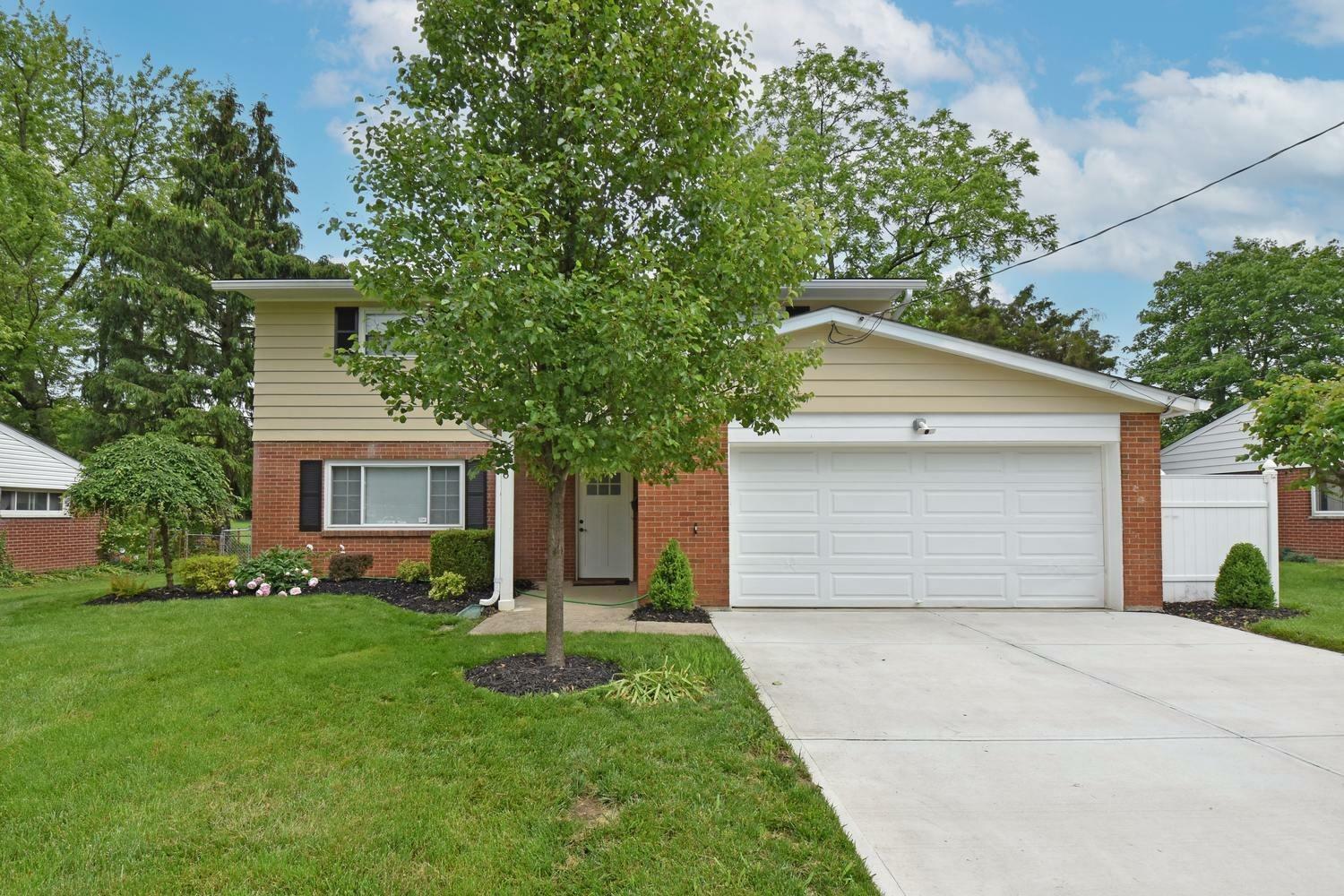 Property Photo:  206 Heidelberg Dr  OH 45140 