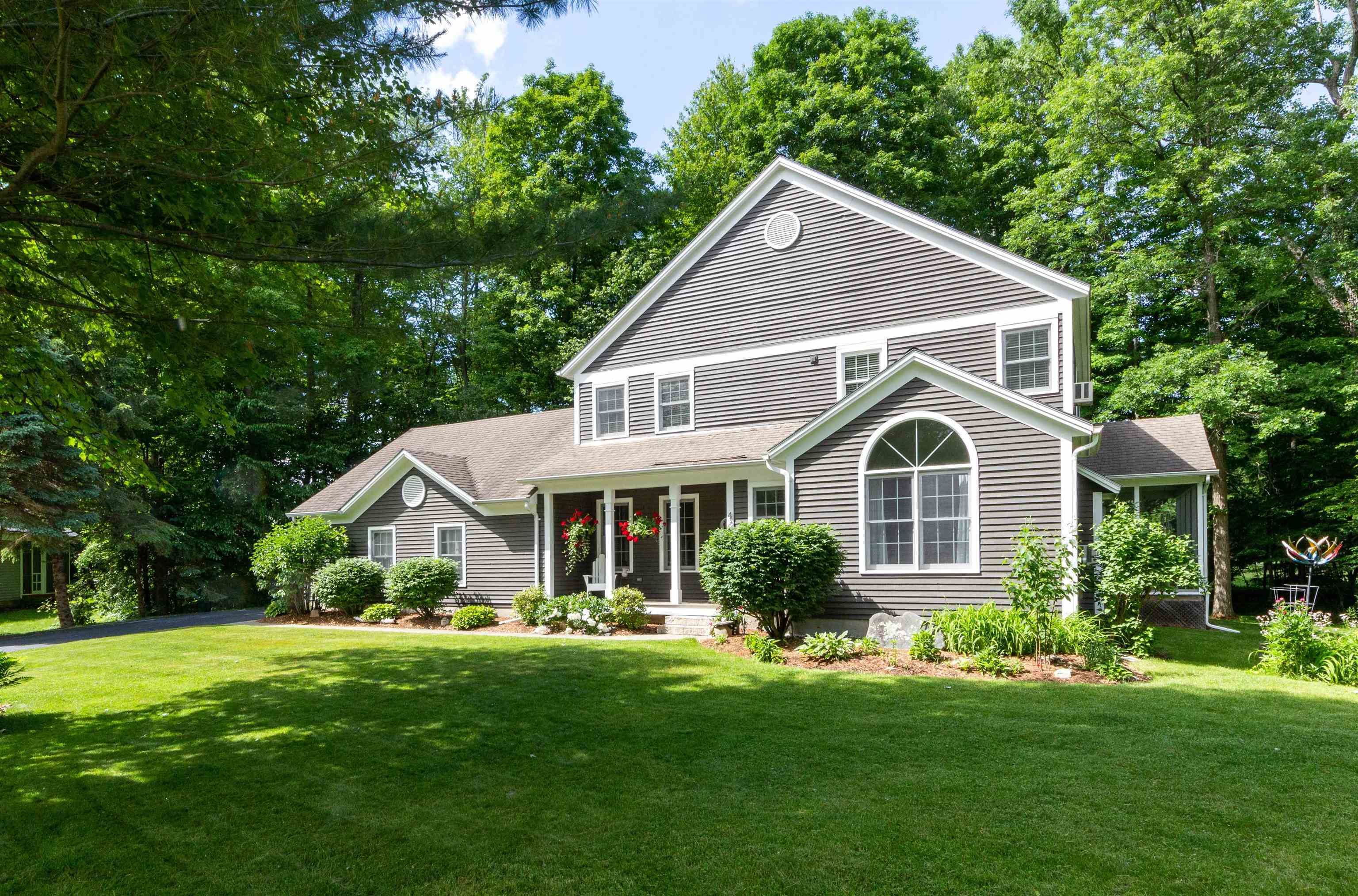 Property Photo: 42 Cardinal Way VT 05482