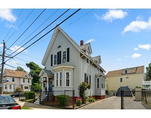 Property Photo:  31 Sewall St  MA 01902 