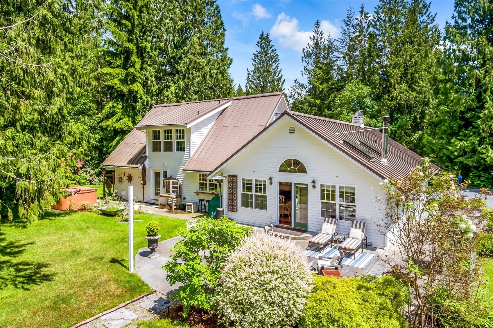 Property Photo: 6120 133rd Avenue NE WA 98258