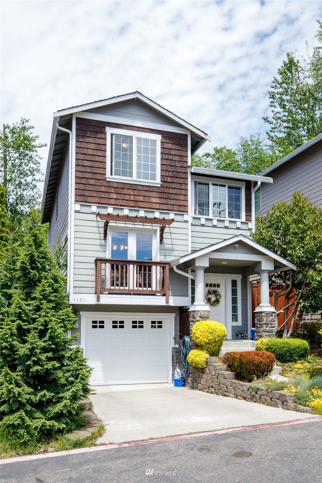 Property Photo: 1531 93rd Place SW WA 98204