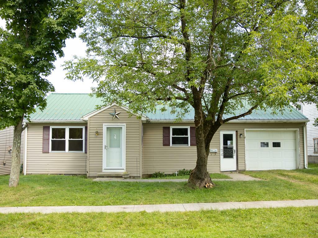 Property Photo:  21 Hazen Street  PA 16438 