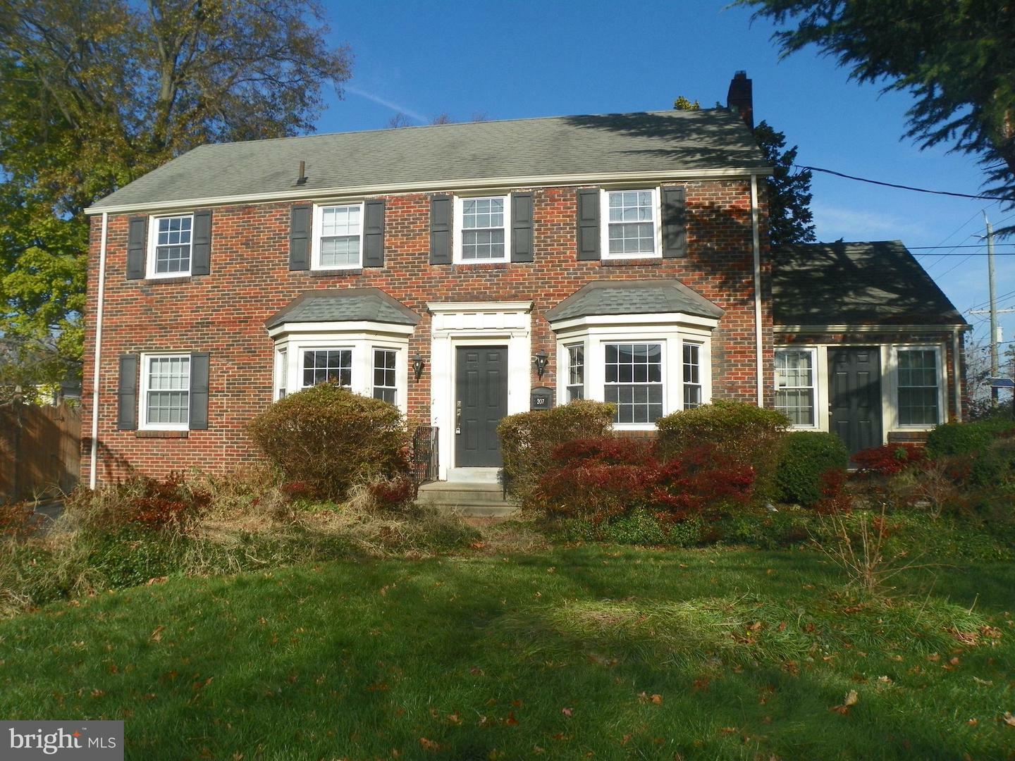 Property Photo:  207 W Crystal Lake Avenue  NJ 08033 