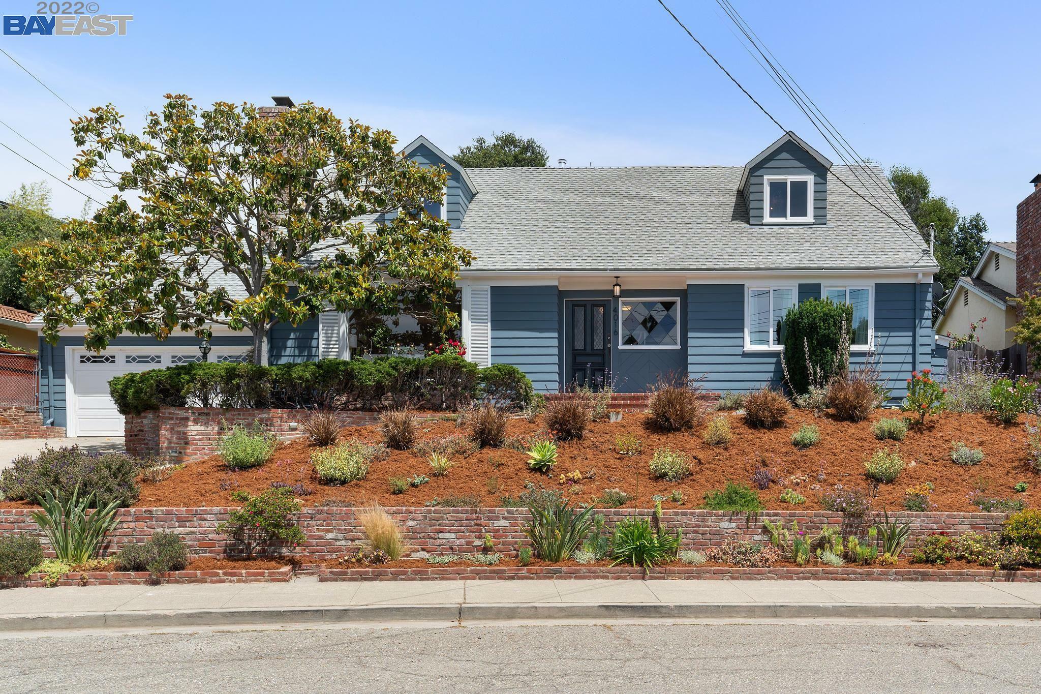 Property Photo:  4016 Oak Hill Rd  CA 94605 