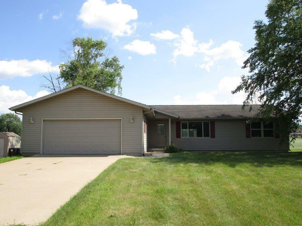 Property Photo:  2105 Henry Johns Boulevard  WI 54614 