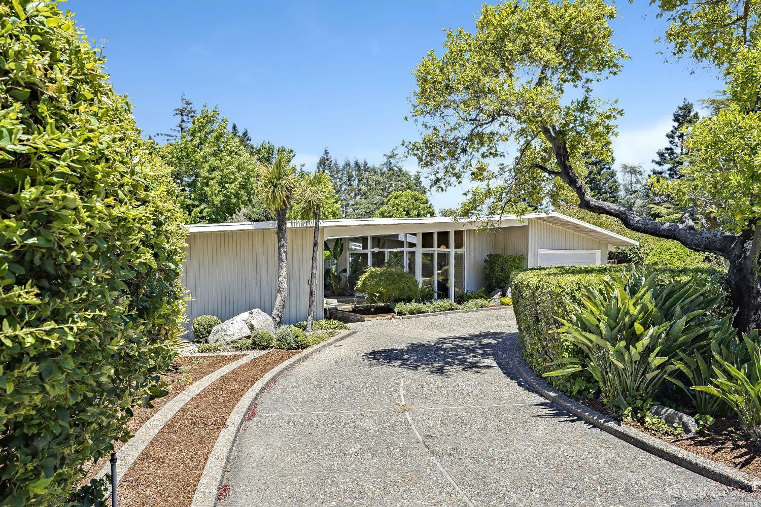 Property Photo:  2180 Vineyard Road  CA 94947 