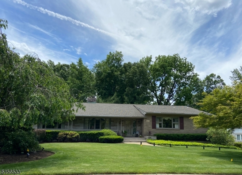 Property Photo:  15 Ledge Rd  NJ 07470 