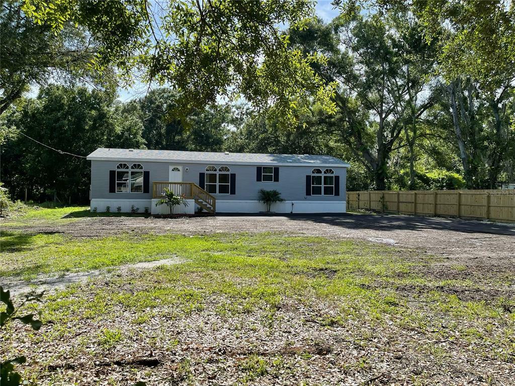 Property Photo:  6245 Mangrove Drive  FL 33544 