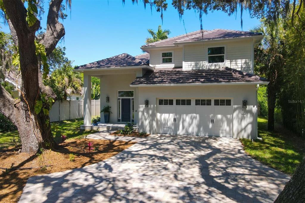 Property Photo: 4013 Red Rock Lane FL 34231