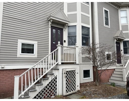 Property Photo: 3 Hodgdon Pl 3 MA 02143