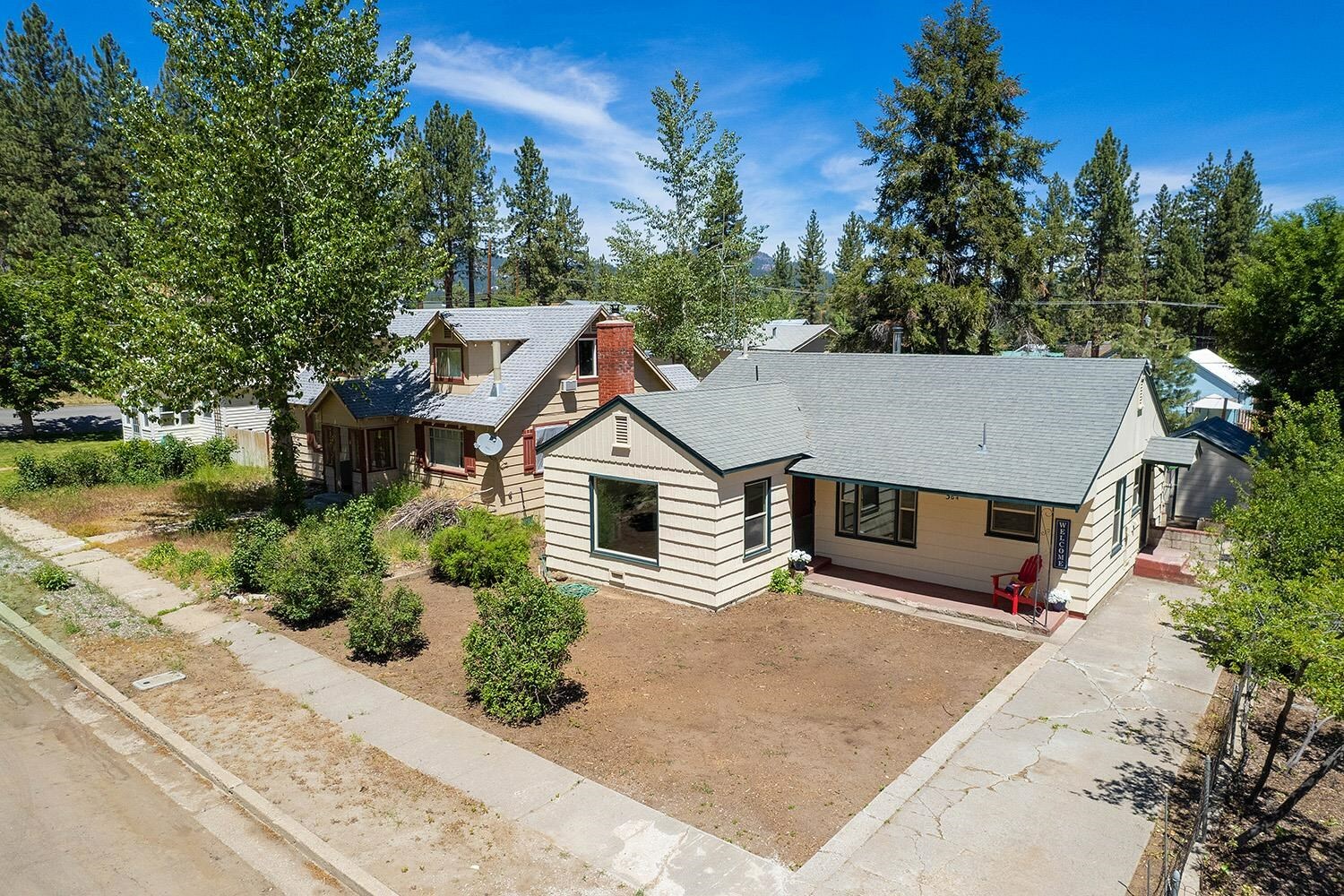 Property Photo:  364 5th Avenue  CA 96122 