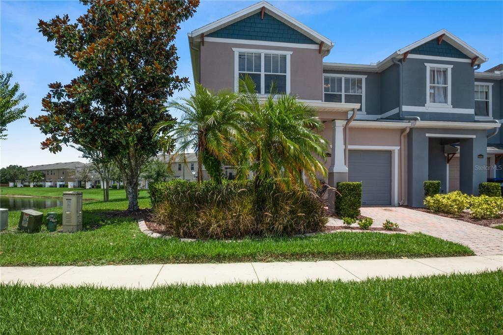 Property Photo:  16469 Cedar Crest Drive  FL 32828 