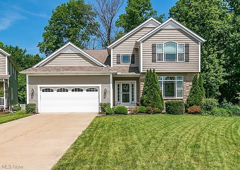 Property Photo:  34075 Willow Creek Place  OH 44094 