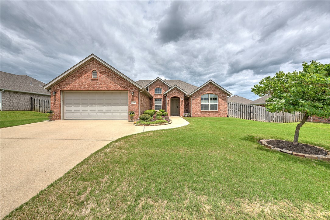 Property Photo: 221 Beasley Drive AR 72719