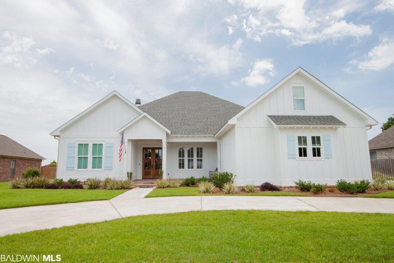 Property Photo: 807 Aidan Street AL 36532