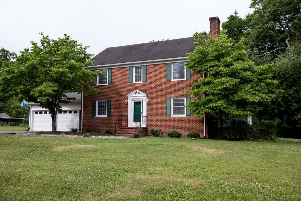 Property Photo:  905 Fourth Avenue Ext  VA 23901 