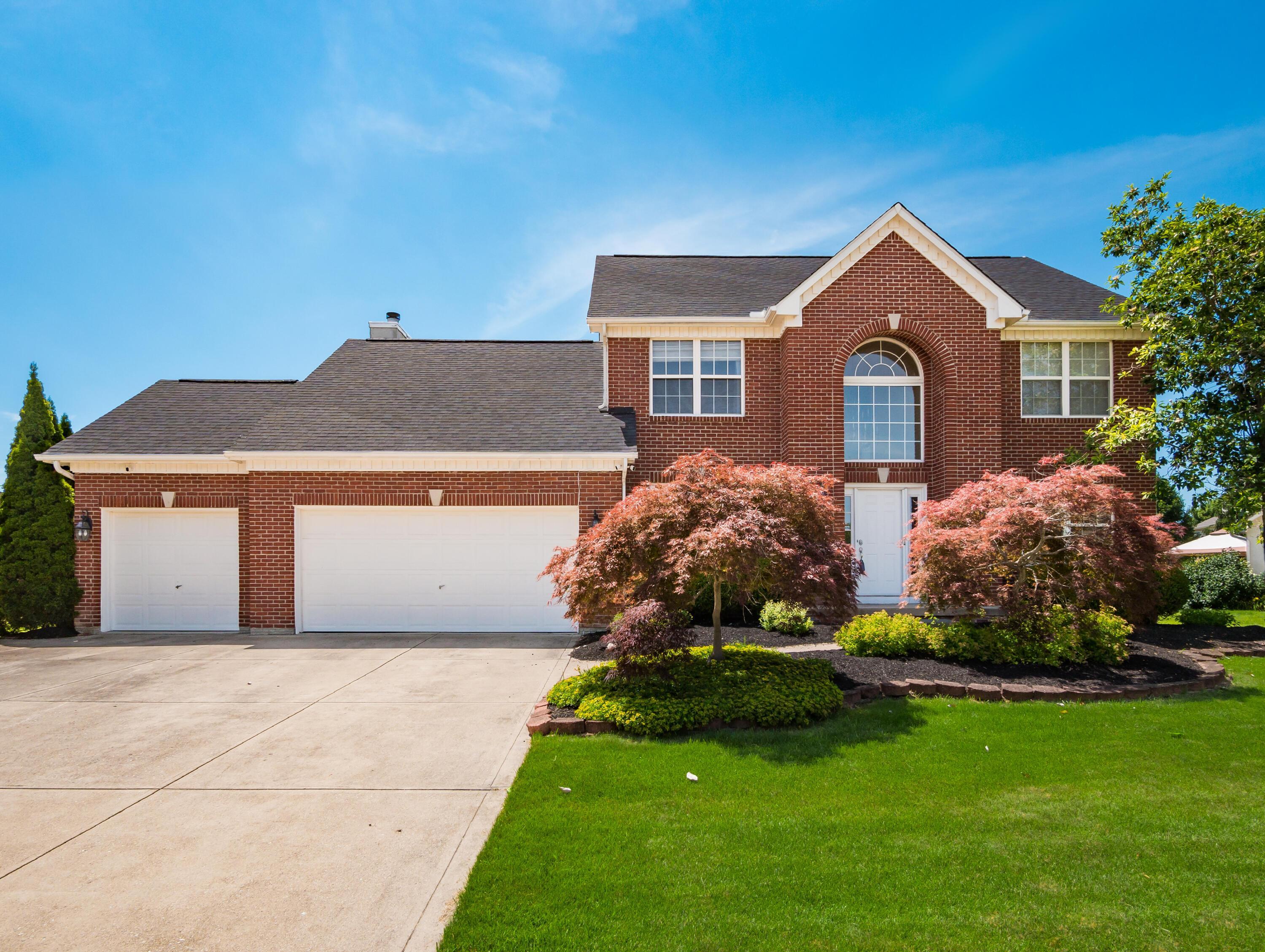 Property Photo: 2474 Reeves Avenue OH 43035