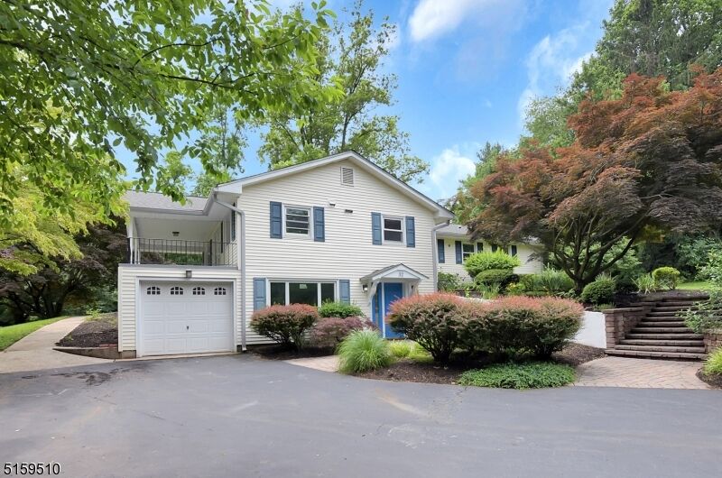 Property Photo: 32 Oxford Cir NJ 08558