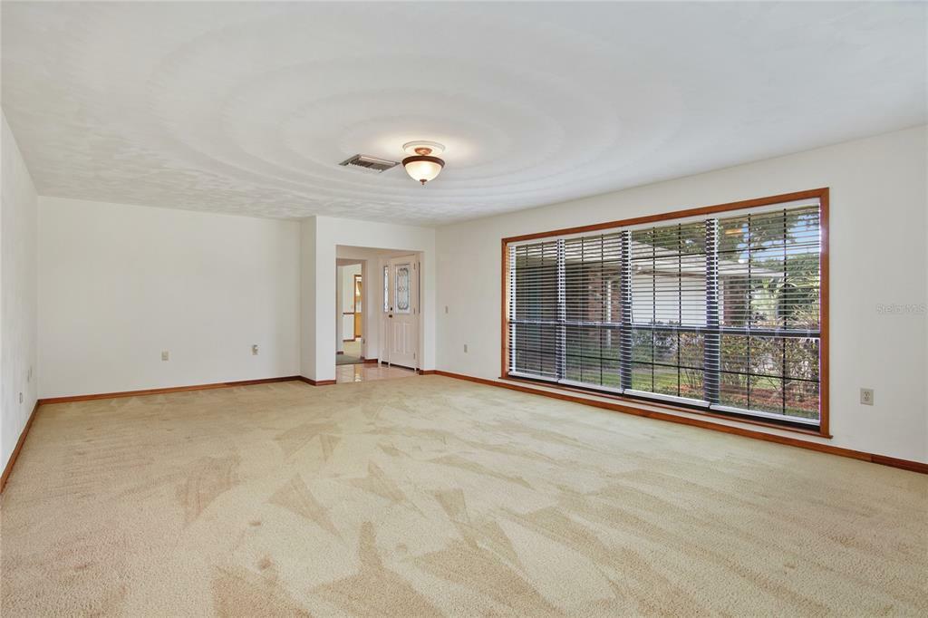 Property Photo:  2845 Montmart Drive  FL 32812 