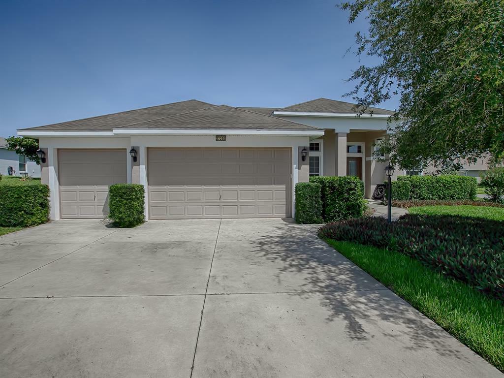 Property Photo:  27230 Falcon Feather Way  FL 34748 