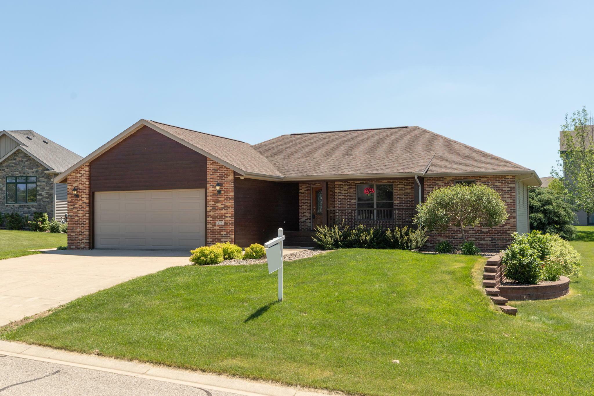 Property Photo: 422 3rd Way SE MN 55929