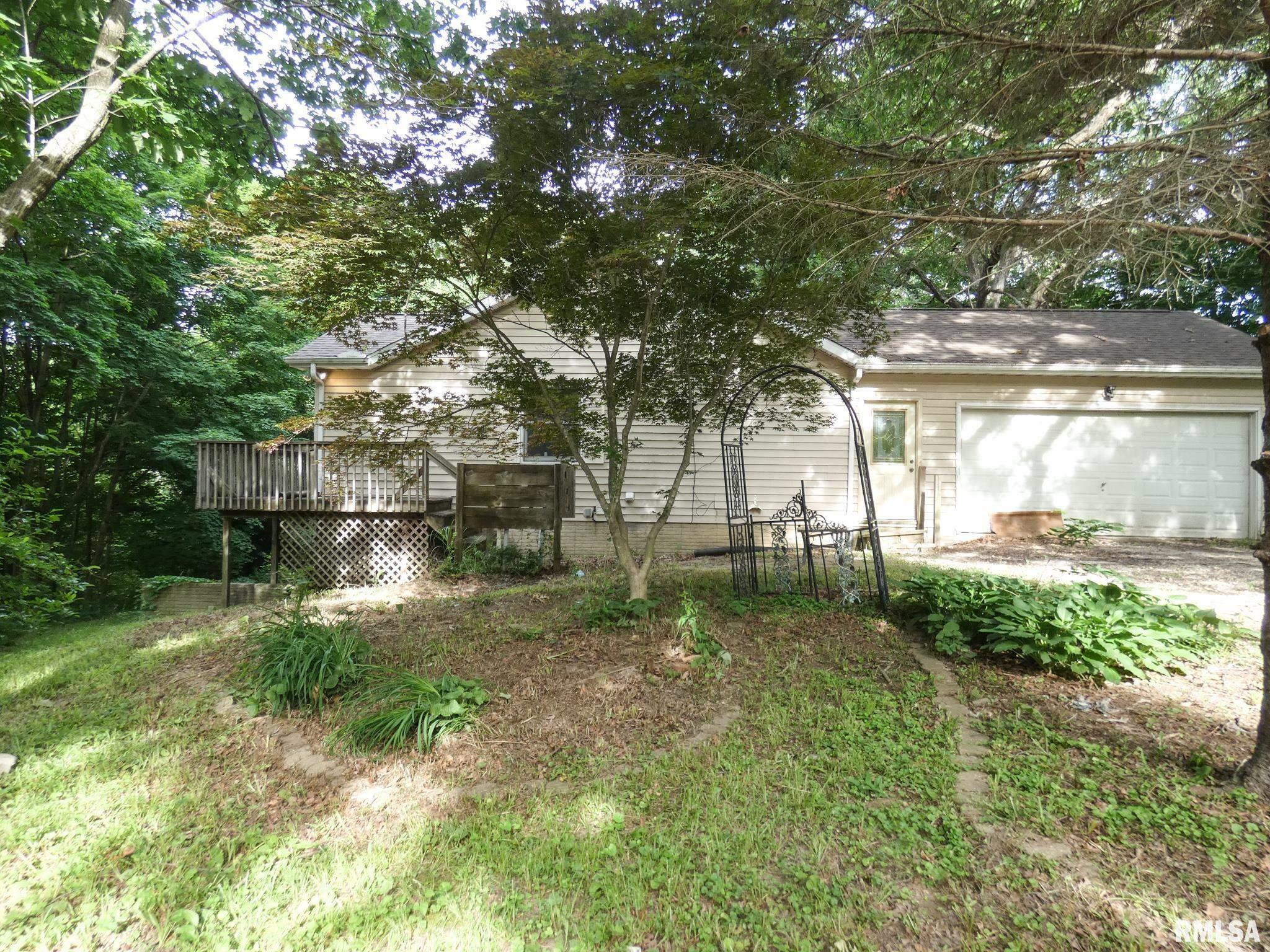 Property Photo:  1958 County Road 800 N  IL 61375 