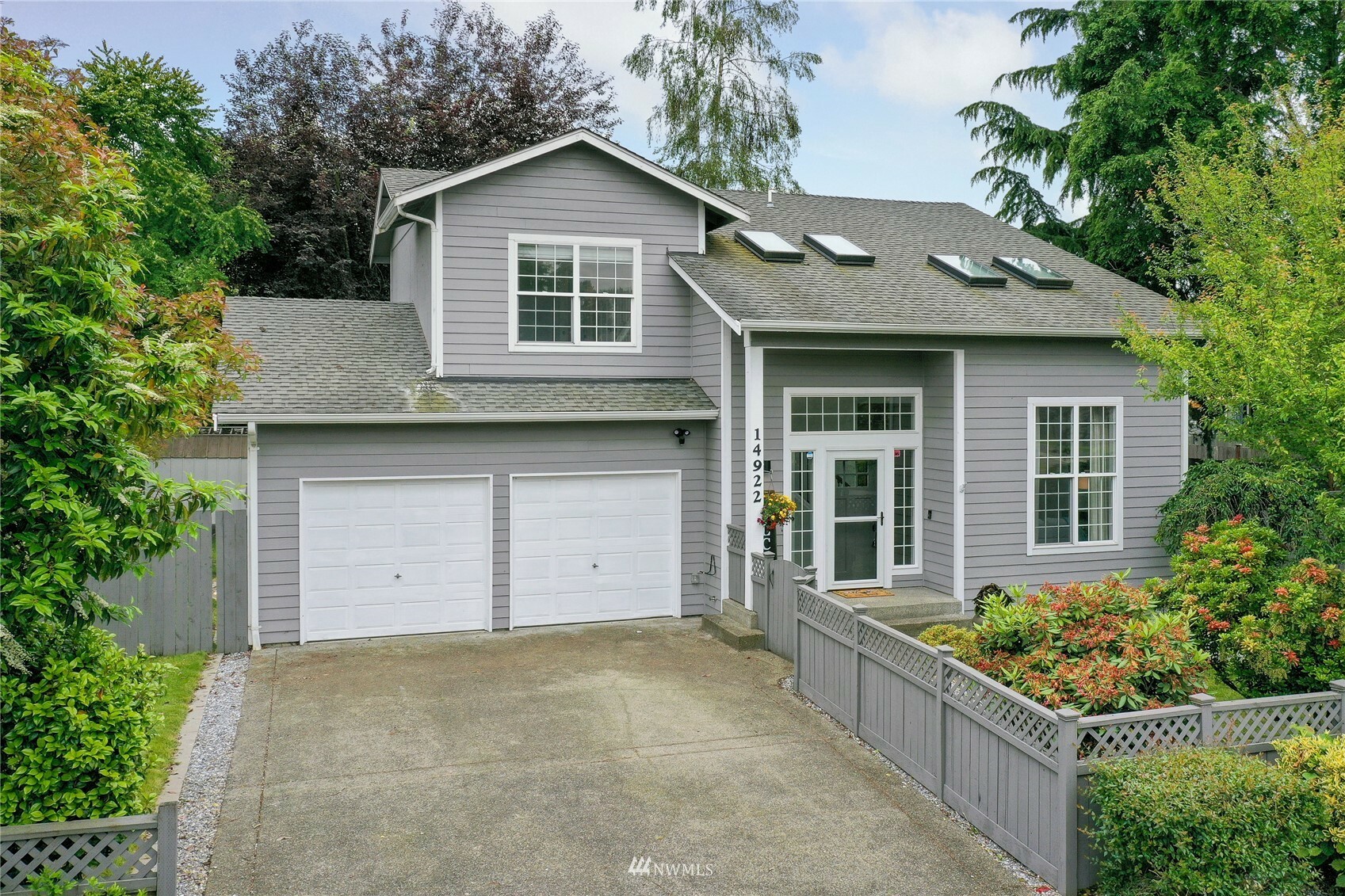 Property Photo:  14922 Rivergrove Drive E  WA 98390 