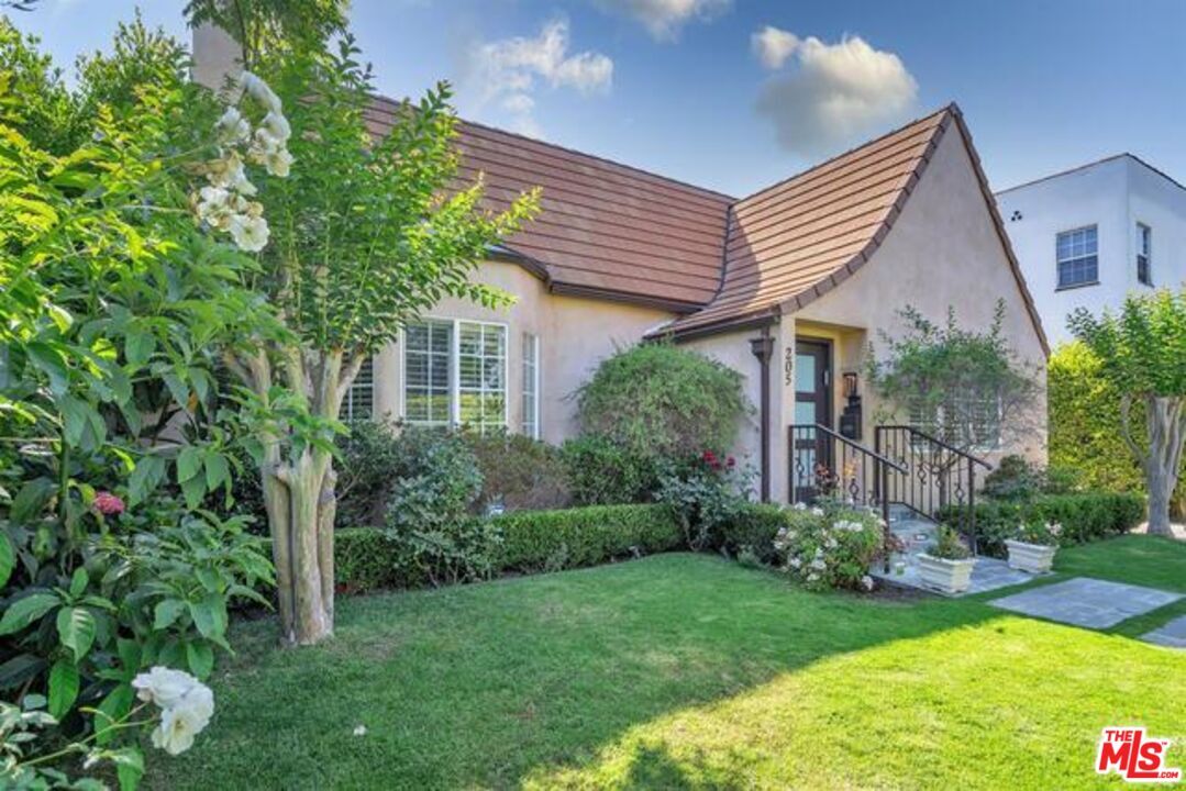 Property Photo: 205 S Clark Dr CA 90211