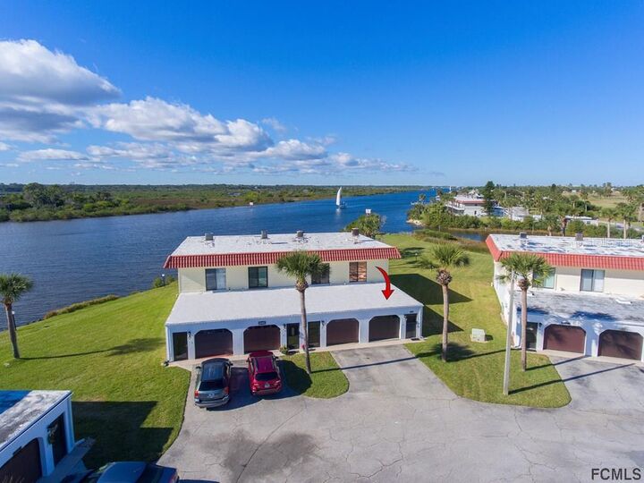 Property Photo:  61 Ocean Palm Villas S 61  FL 32136 