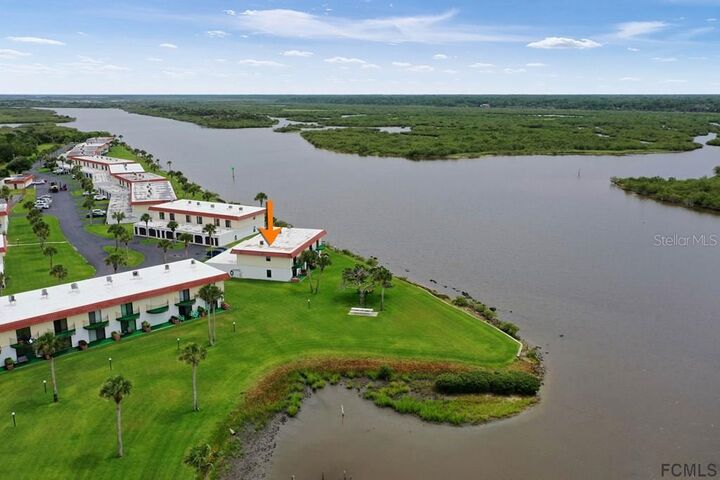 Property Photo:  61 Ocean Palm Villas S 61  FL 32136 