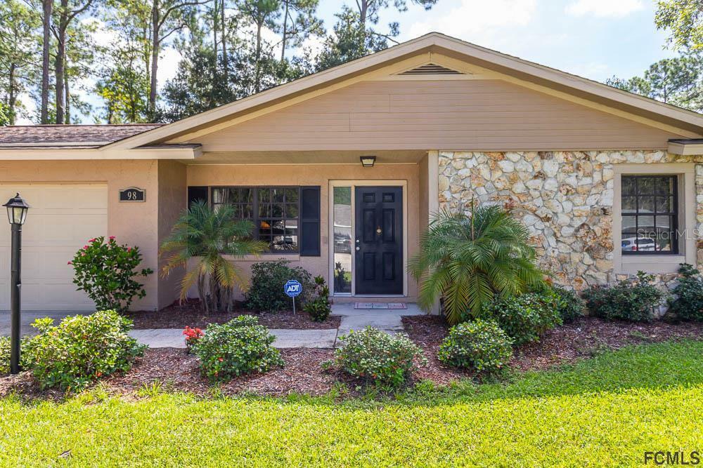 Property Photo:  98 Brunswick Lane  FL 32137 