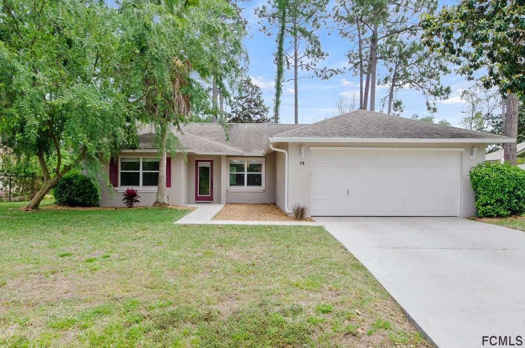 Property Photo: 18 Barkwood Lane FL 32137