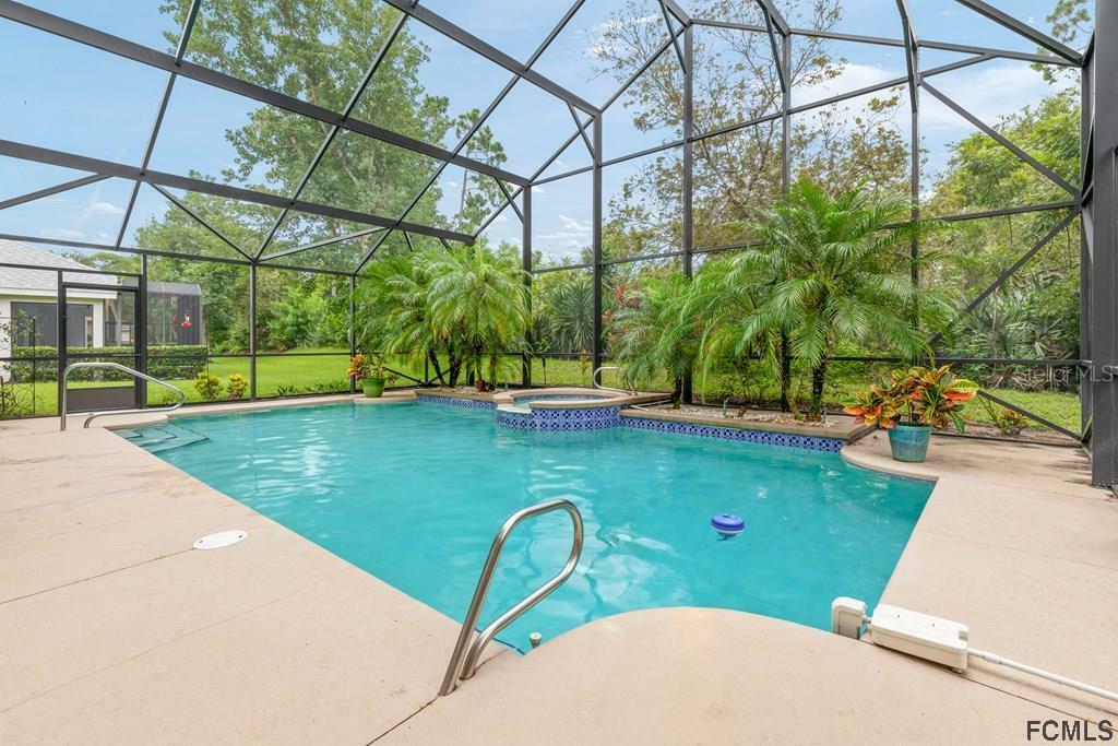 Property Photo:  46 Shinnecock Drive  FL 32137 