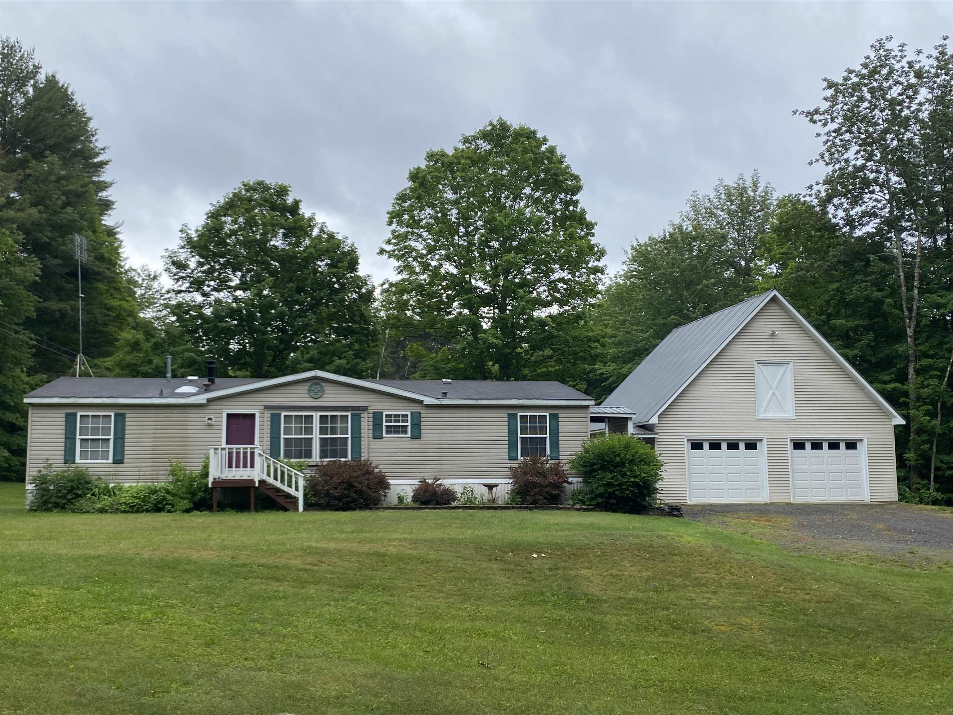 Property Photo: 400 Tatro Hill Road VT 05060