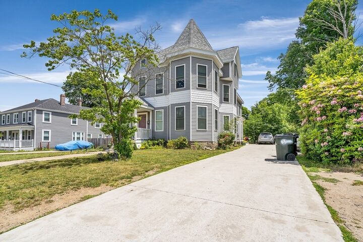 Property Photo:  501 N Main  MA 02368 