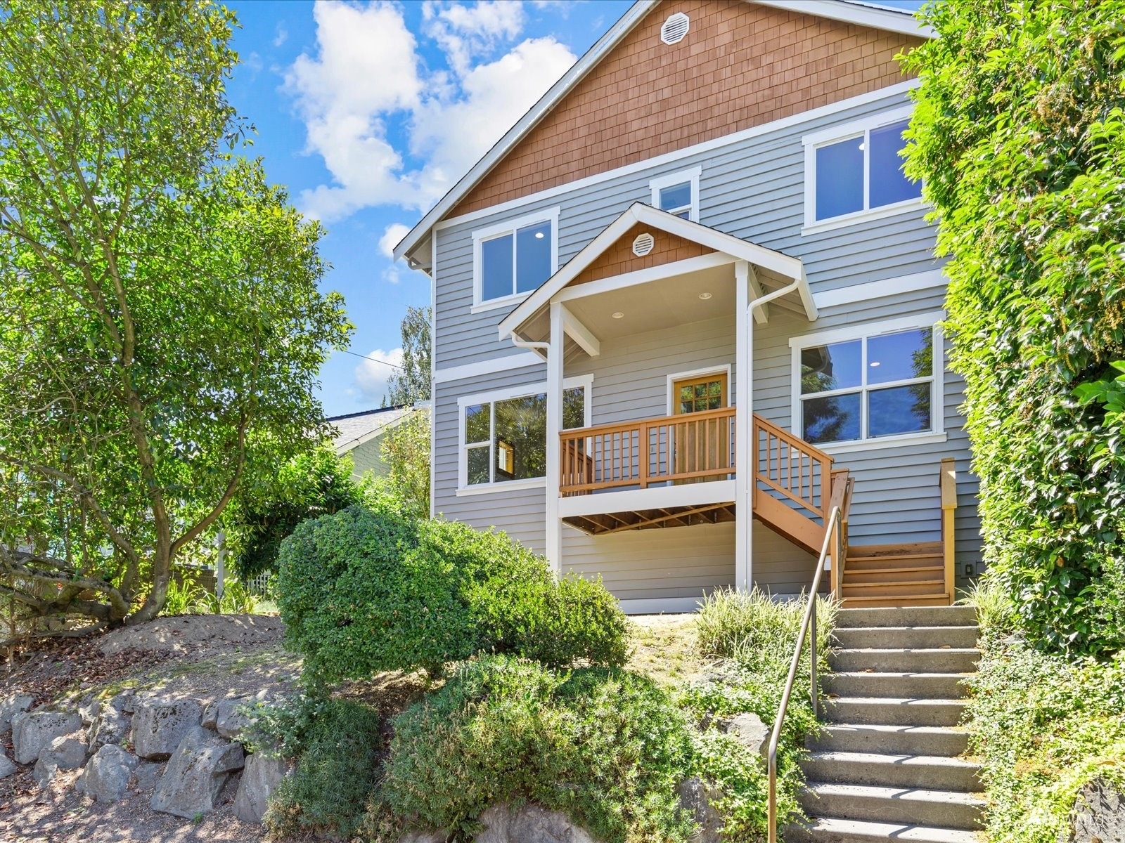 Property Photo: 8413 18th Avenue SW WA 98106