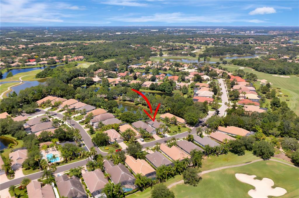 Property Photo: 7112 Sandhills Place FL 34202