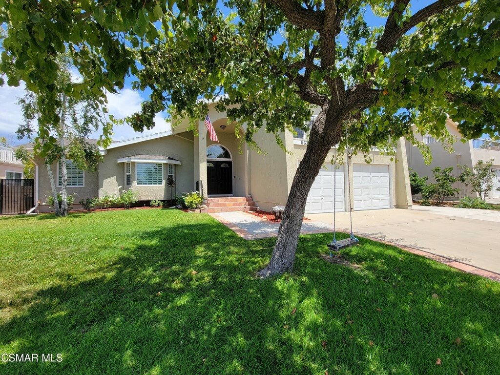 Property Photo:  667 San Doval Place  CA 91360 