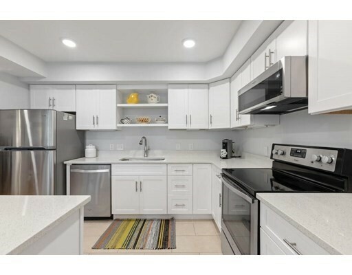 Property Photo:  115 Washington Street 1B  MA 01890 